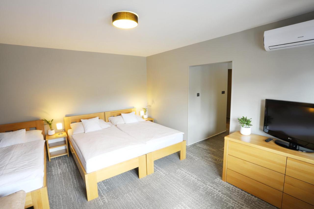 Apart Hotel Jablonec Jablonec nad Nisou Extérieur photo