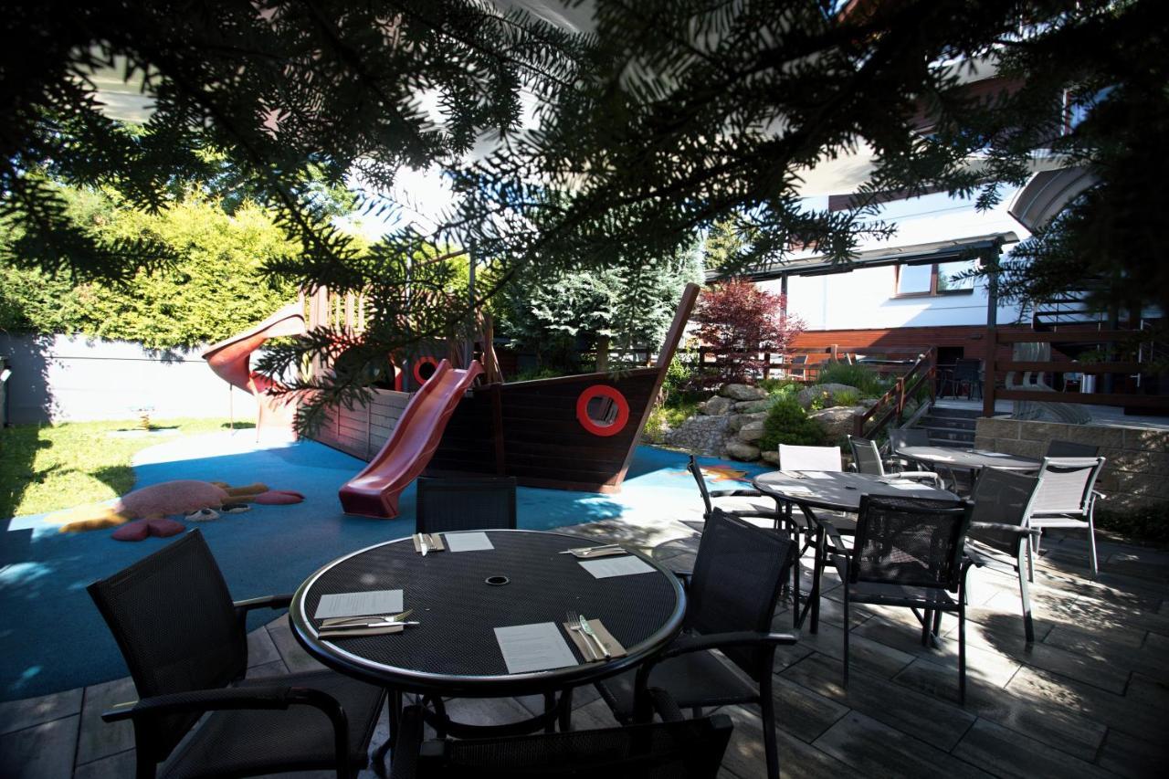 Apart Hotel Jablonec Jablonec nad Nisou Extérieur photo